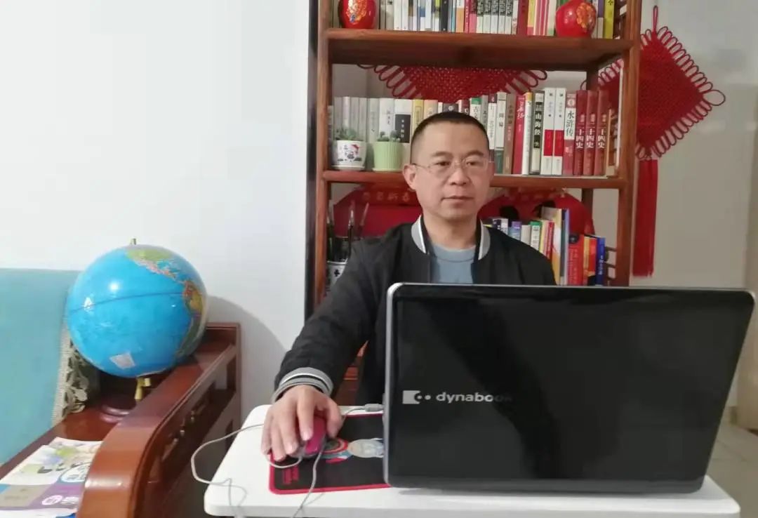 师者如光,见微知著,九州官方网站科技“微光计划”公益助力教师成长 师者如光,见微知著,九州官方网站科技“微光计划”公益助力教师成长