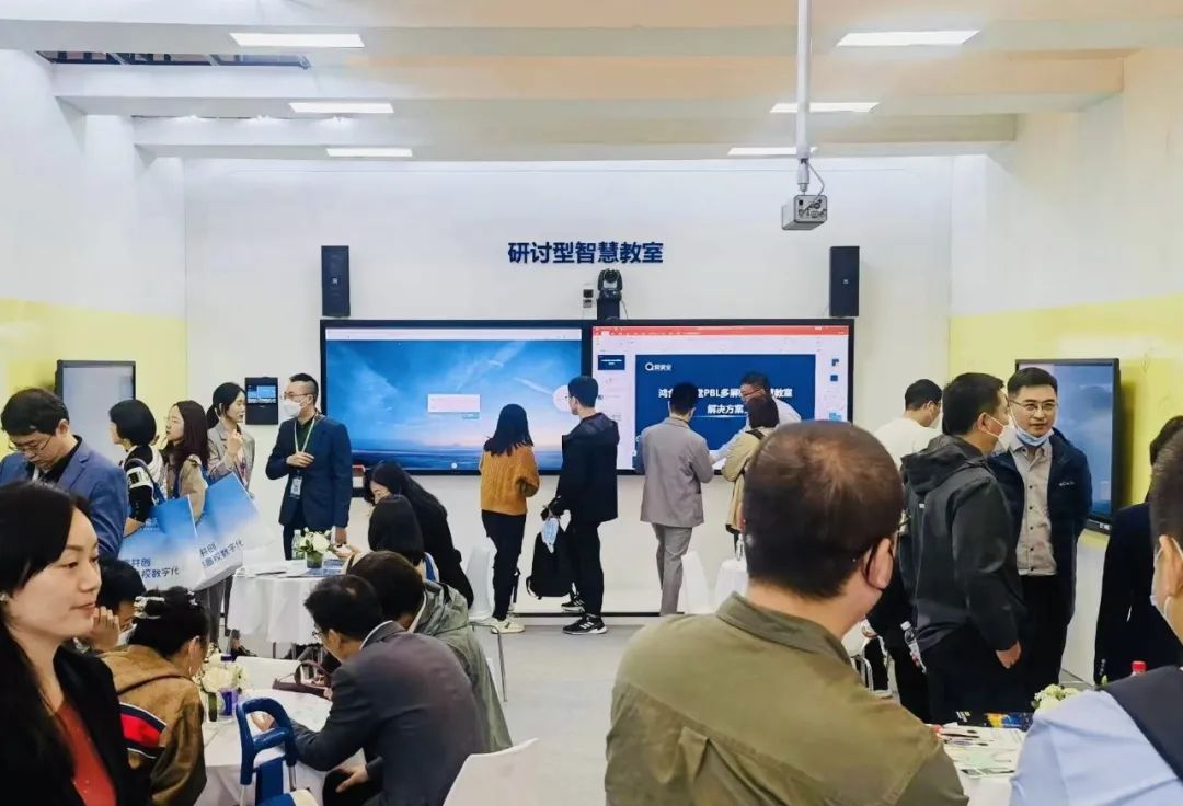 九州官方网站科技“八大方案”亮相2023高博会:一体化平台提速高校数字化 九州官方网站科技“八大方案”亮相2023高博会:一体化平台提速高校数字化